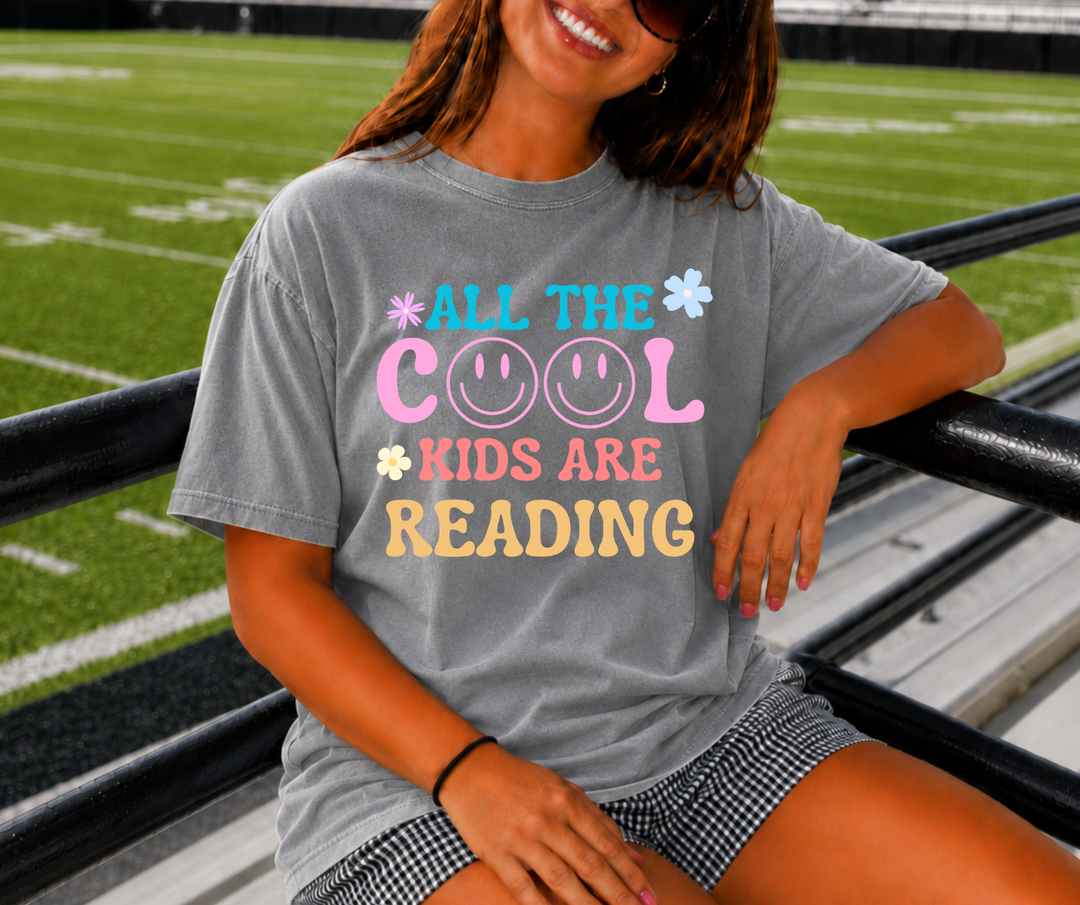 DTF TRANSFER ONLY - All the Cool Kids are Reading
